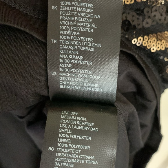 H&M Divided formal form fitting fully lined sequined blk and gold cocktail dress - Picture 7 of 7